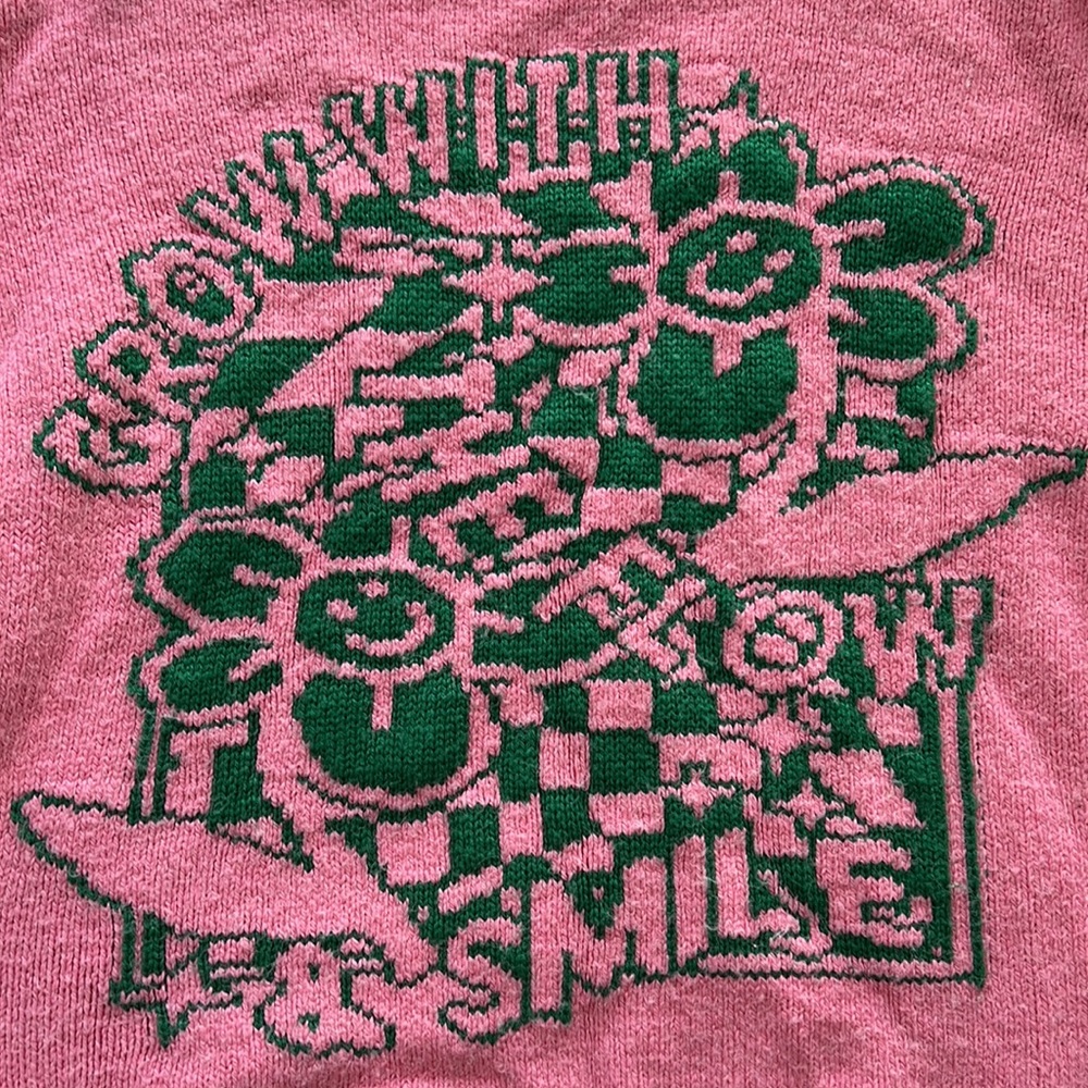 Pink sweater - Picture 2 of 3